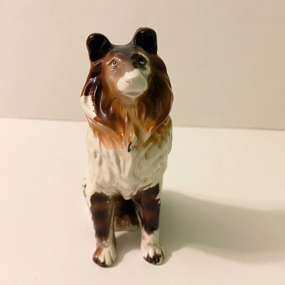 Vintage Collie Porcelain Dog Figurine Lassie Giftcraft  5.5 Inch Tall Figure - Picture 3 of 12